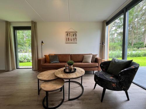 Lochem House | Chalet in Lochem near Forest & Cycling, cleaning included