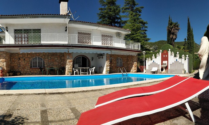 Padul Ski Chalet | Chalet in the mountains, quiet environment, terrace with views and swimming pool