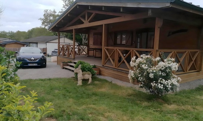 Sulniac Ski Chalet | CHALET L'AVENTURE 14km from VANNES