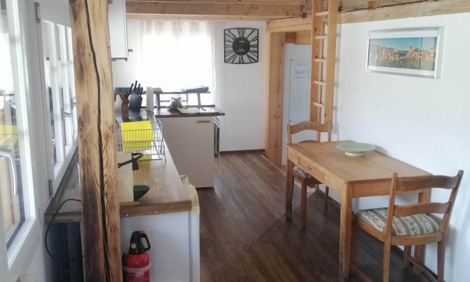 Goldiwil Apartment | Chalet "Niesenblick" with views of the lake, Jungfrau, Mönch and Eiger