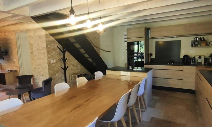 Cauterets Ski Chalet | Chalet rénové, 4 chambres, quartier calme, parking - FR-1-234-292