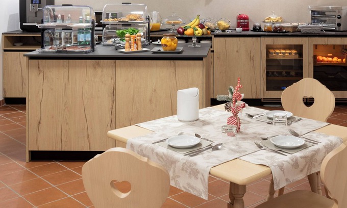 Cortina d'Ampezzo Historic Centre Bed & Breakfast | Chalet Stadio