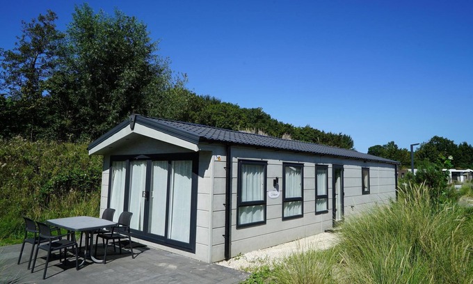 Municipality of Hellevoetsluis House | Chalet with 3 bedrooms and a terrace