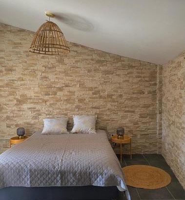 Saint-Martin-de-Crau Bed & Breakfast | Chambre cosy