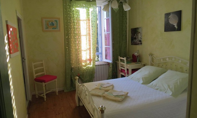 Laure-Minervois Apartment | CHAMBRE D'HOTE CARIGNAN CHEZ LE VIGNERON