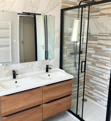 Vaires-sur-Marne House | Chambre dans une maison en Colocation proche paris et Disney Room in shared house