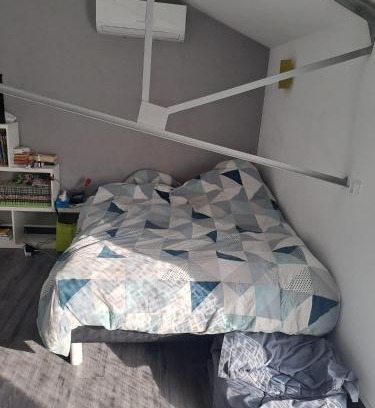 Miroir - Batignolles Bed & Breakfast | Chambres proche gare centre ville