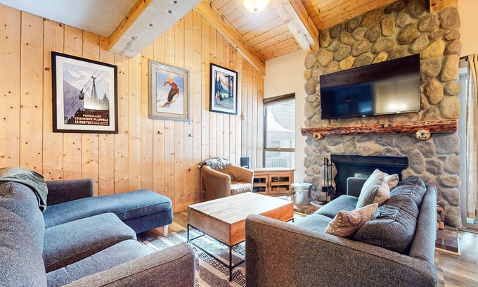 Mammoth Lakes Condo | Chamonix #64 (3-Bedroom Condo) with Pool - Pets Allowed by RedAwning