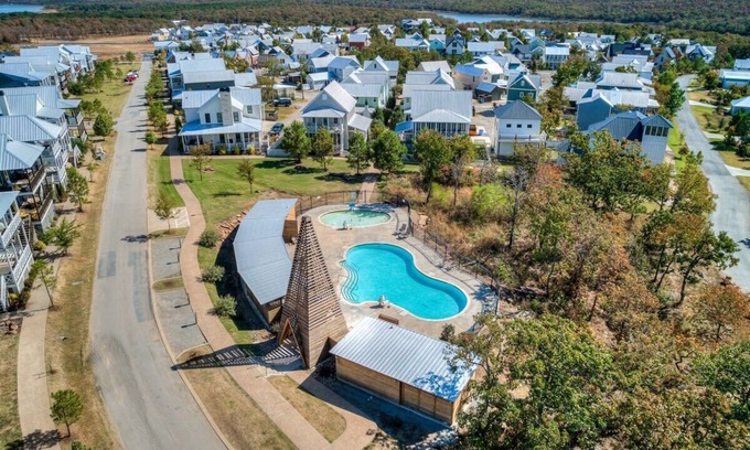 Eufaula House | Chandler's Cottage Su