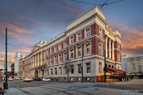 Christchurch City Centre Apartment | Character Central