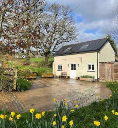 Bridford House | Characterful, Cosy Dartmoor Cottage
