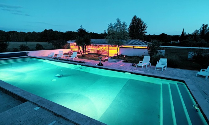 Poussignac Apartment | Charmant gîte 3* à la campagne