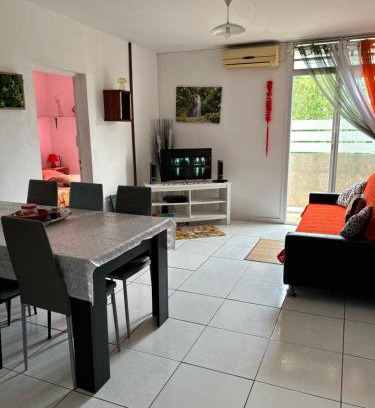 Les Abymes Apartment | Charmant T3 - Raizet
