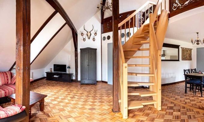 Creglingen Apartment | Charmante Maisonette mit vollausgestatteter Küche und Schlafempore