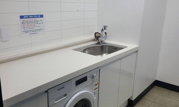 COEX Apartment | Charming 1-bedroom apartment in delightful Gangnam with AC, WiFi