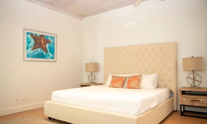 George Town Apartment | Charming 1-bedroom at Exuma Yacht Club