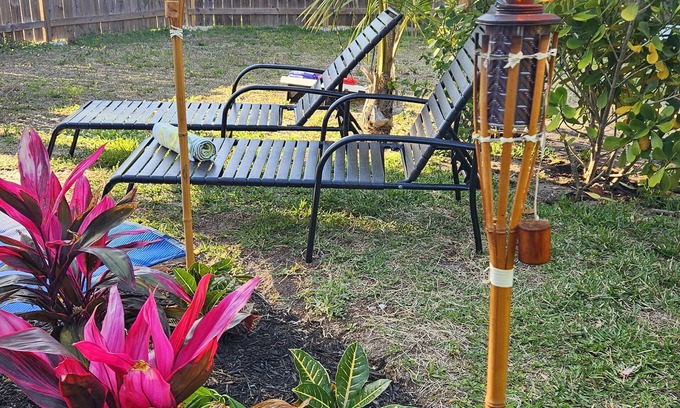 Laurel Cabin | Charming 1-bedroom cabin in cool Nokomis with WiFi, AC