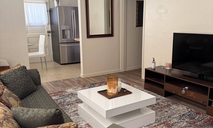 North Berkeley House | Charming 1-bedroom duplex house in Berkeley