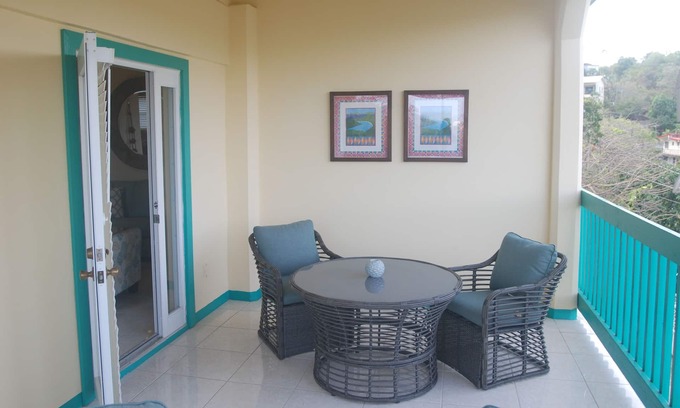 Estate Enighed Villa | Charming 1BR apt w/balcony