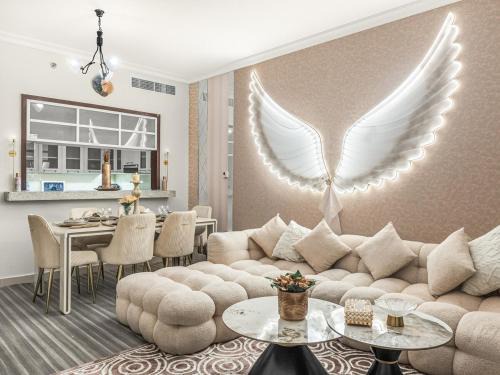 Downtown Dubai Apartment | Charming 1BR w Burj Khalifa view