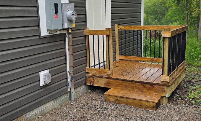 Irwin Cottage | Charming 2-bedroom cottage in Beautiful Milford Center with WiFi, AC