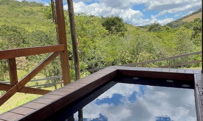 Ouro Preto Ski Chalet | Charming 2-bedroom chalet in delightful Ouro Preto with WiFi, AC