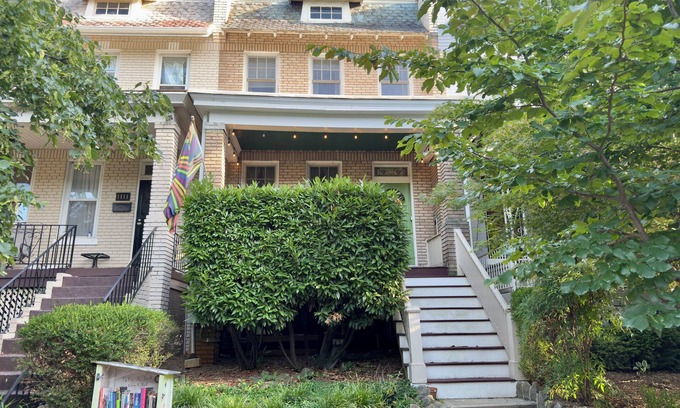 Capitol Hill House | Charming 2-bedroom house in historic Capitol Hill neighborhood. Walk to Metro