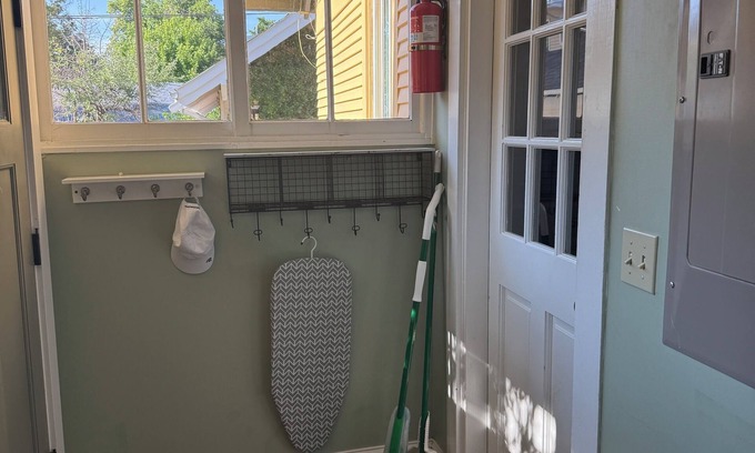 Bozeman House | Charming 2-bedroom house in Bozeman near campus