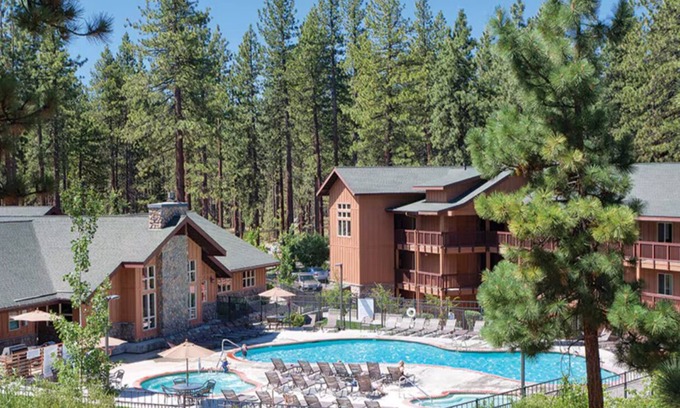 Round Hill Village Resort | Charming 2-bedroom resort in Zephyr Cove