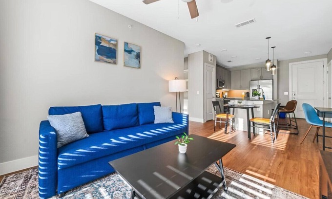 Fort Worth Apartment | Charming 2BD/2BA with Beautiful Pool in Fort Worth
