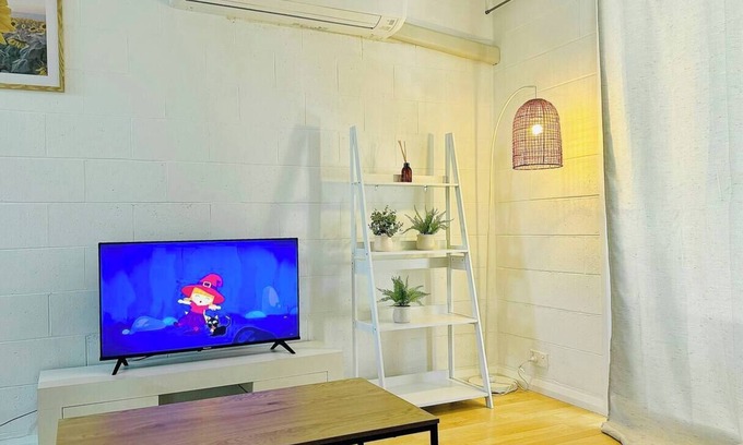 East Albury Apartment | *Charming 2BR Retreat in Heart of Southern Bliss