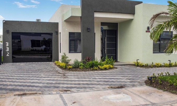 Stewart Town House | Charming 3-bedroom house with AC, WiFi in enjoyable St. Ann Parish