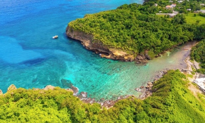 Port Antonio Cottage | Charming 3 bedroom cottage with WiFi, AC in marvelous Boston Bay, blackrockvilla