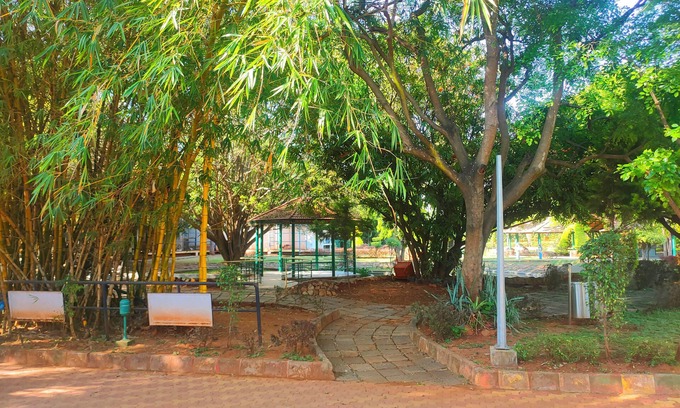 Mysore House | Charming 3-Bedroom Park View House—AC, Reliable WiFi & Welcoming Mysuru Vibes