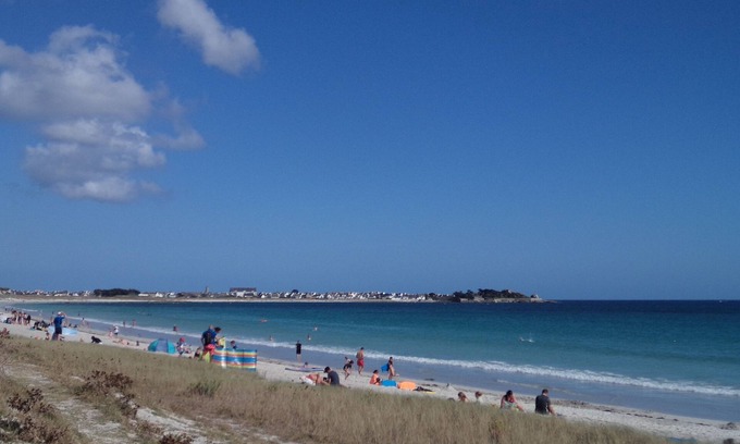 Guilvinec House | Charming 3* seaside house with garden. All on foot. Beach 80 metres away.