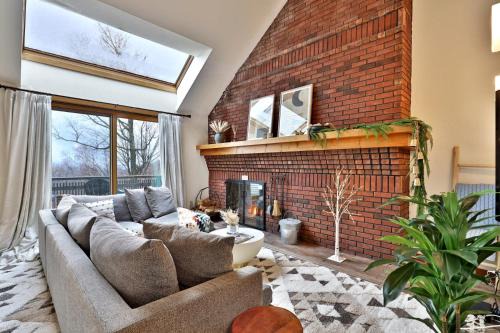 Central Vermont- Killington Apartment | Charming 3BR-2BA Condo in Sunrise Village at Ski Resort, Pool, Hot Tub, Sports Center