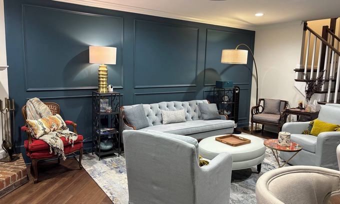 Landmark House | Charming and Spacious Luxury Townhome in Alexandria, VA with Parking!