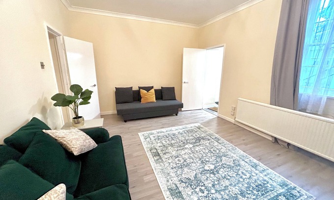 Angel Apartment | Charming and spacious apartment in the heart of central London!