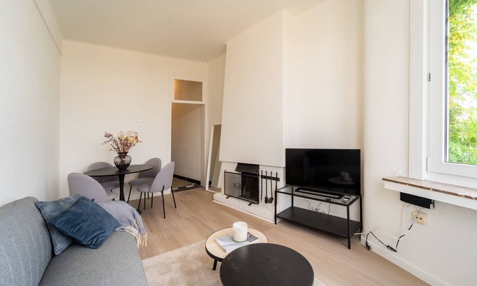 Sint-Andries Apartment | Charming Apartment for 3 in the Heart of Antwerp