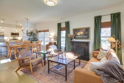 Appomattox House | Charming Appomattox Home Half-Mi to Main Street!