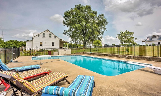 Berger Apartment | Charming Berger Apt on 42-Acre Farm w/Pool Access