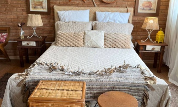 Vale dos Pinheiros Apartment | Charming boho studio in Vale dos Pinheiros