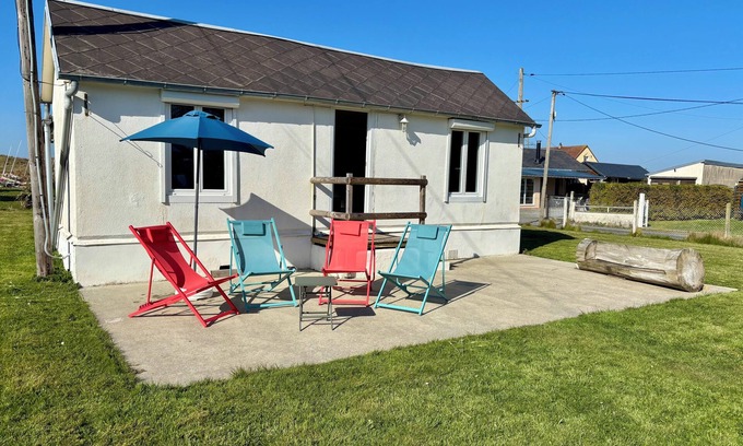 Asnelles House | Charming chalet near the beach