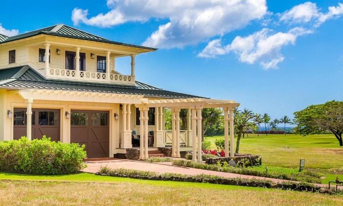 Poipu House | Charming Coastal Cottage in Kukuiula- Alekona Kauai