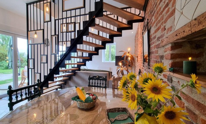 Precieux Cottage | Charming cottage for 5 people with private terrace in the Loire