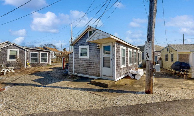 Dennis Port Cottage | Charming cottage with private beach, patio, & full kitchen - near golf & park