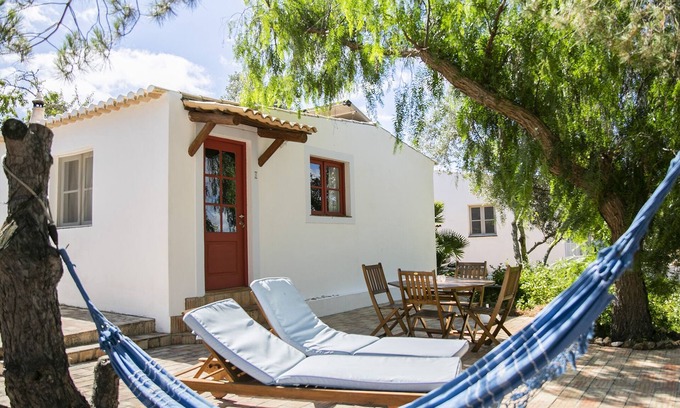 Lagos Cottage | Charming Cottage with Private Terrace and Shared Pool