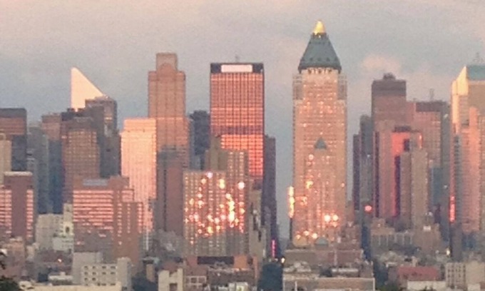 West New York Apartment | Charming cozy 2-bedroom apartment 20 mins from Times Square with AC, WiFi