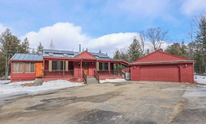 Andover House | Charming, Cozy getaway in the countryside