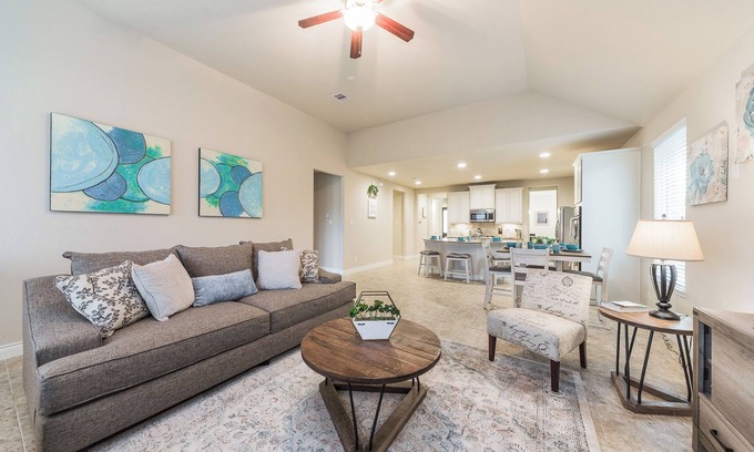 Rosenberg House | Charming Escape at Sterling Shores: Discover Loving Stella #41010